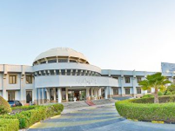 Chabahar Laleh Hotel | The majestic Chabahar Laleh Hotel is a 4-star hotel in Chabahar. It was established in 2007 next to a beach in Oman...