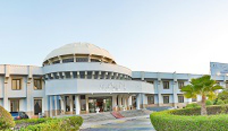 Chabahar Laleh Hotel | The majestic Chabahar Laleh Hotel is a 4-star hotel in Chabahar. It was established in 2007 next to a beach in Oman...