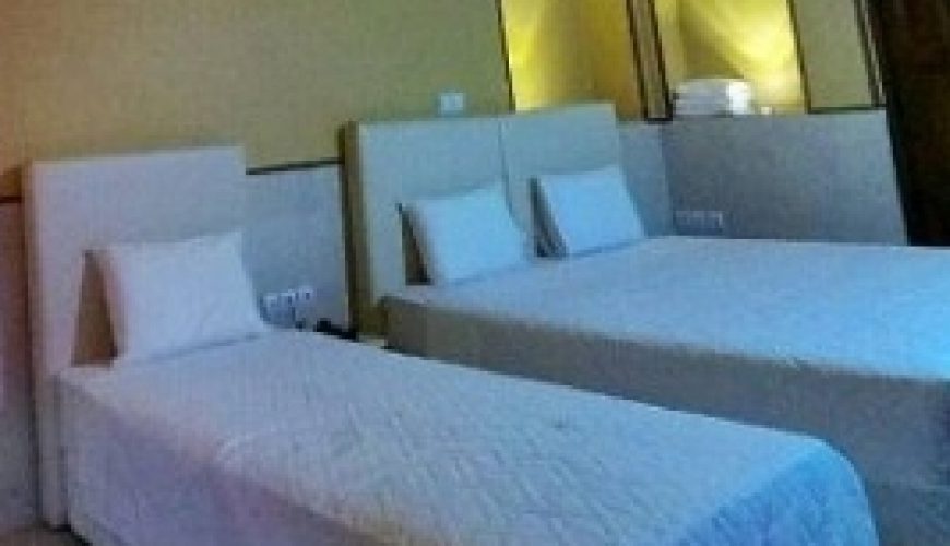 Niayesh Hotel | A wide range of hotel rooms is there for different tastes. Single rooms, twin and double rooms, triple rooms, and quad...