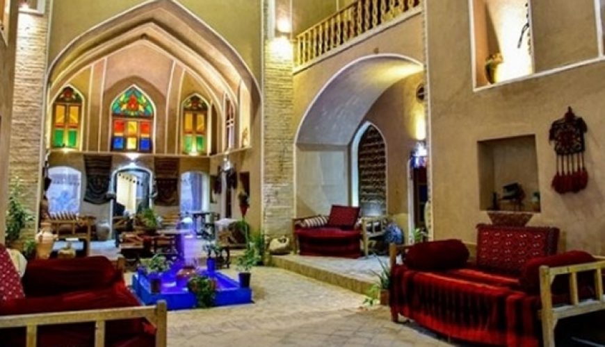 Khaloo Mirza Hotel | The 1-star Khaloo Mirza Hotel is a house with four porches. The structure is a representative of great Persian...