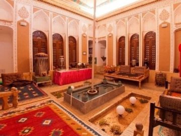 Lab-e-Khandaq Historical Hotel | This hotel is fairly close to some of Yazd attractions such as Yazd Water Museum, and Amir...