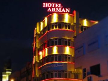 Arman Hotel | Thinking about an economic trip to Tehran, the capital of Iran? Well, you are in the right place! Arman Hotel is at Sa’adi St...